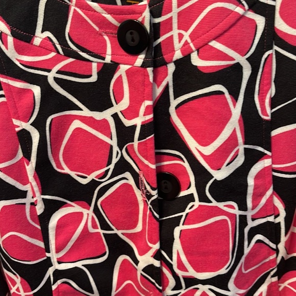 Links Pink & Black Geometric Print Jacket Size Large Poly With Black Buttons - Picture 2 of 4